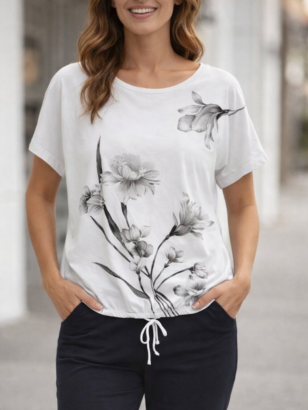 Agenda White Gray Floral Embellished Tee M Drawstring Hem Stretch Short Sleeve